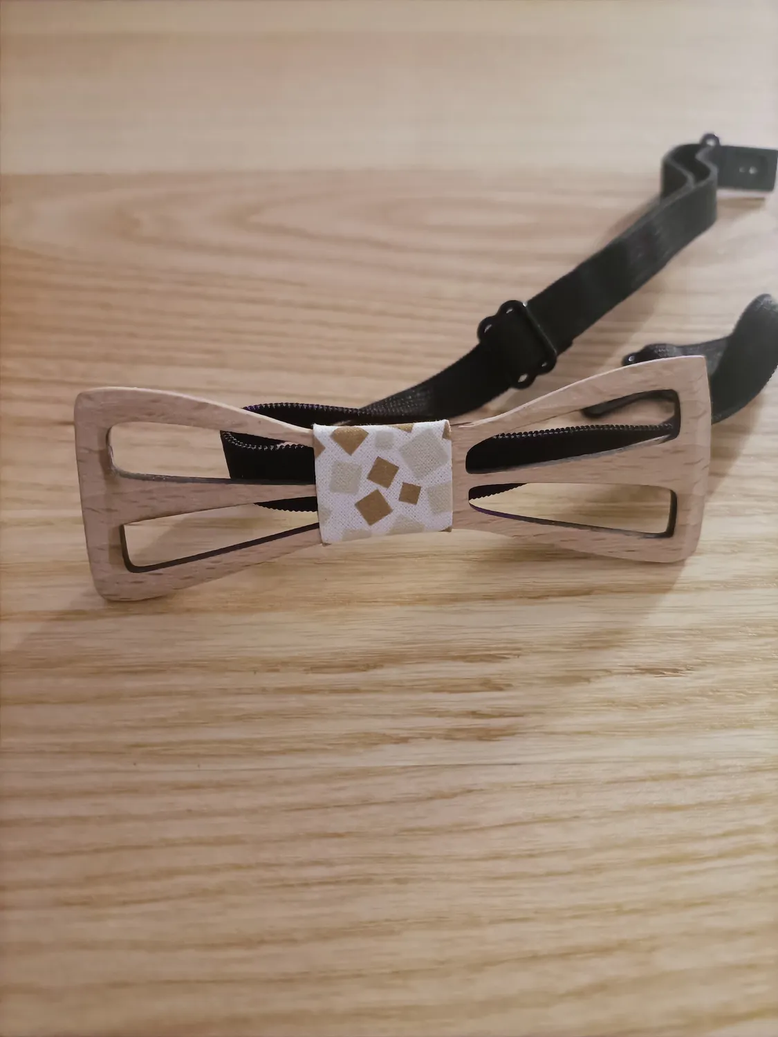 decoupe de bois au laser beauvoir sur mer