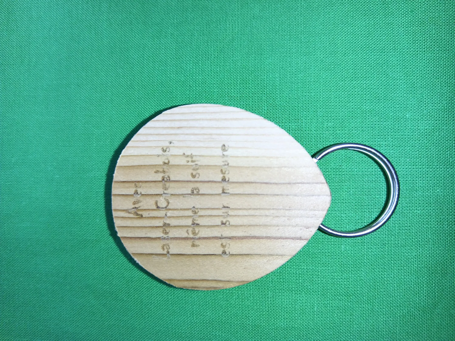 decoupe de bois au laser la garnache