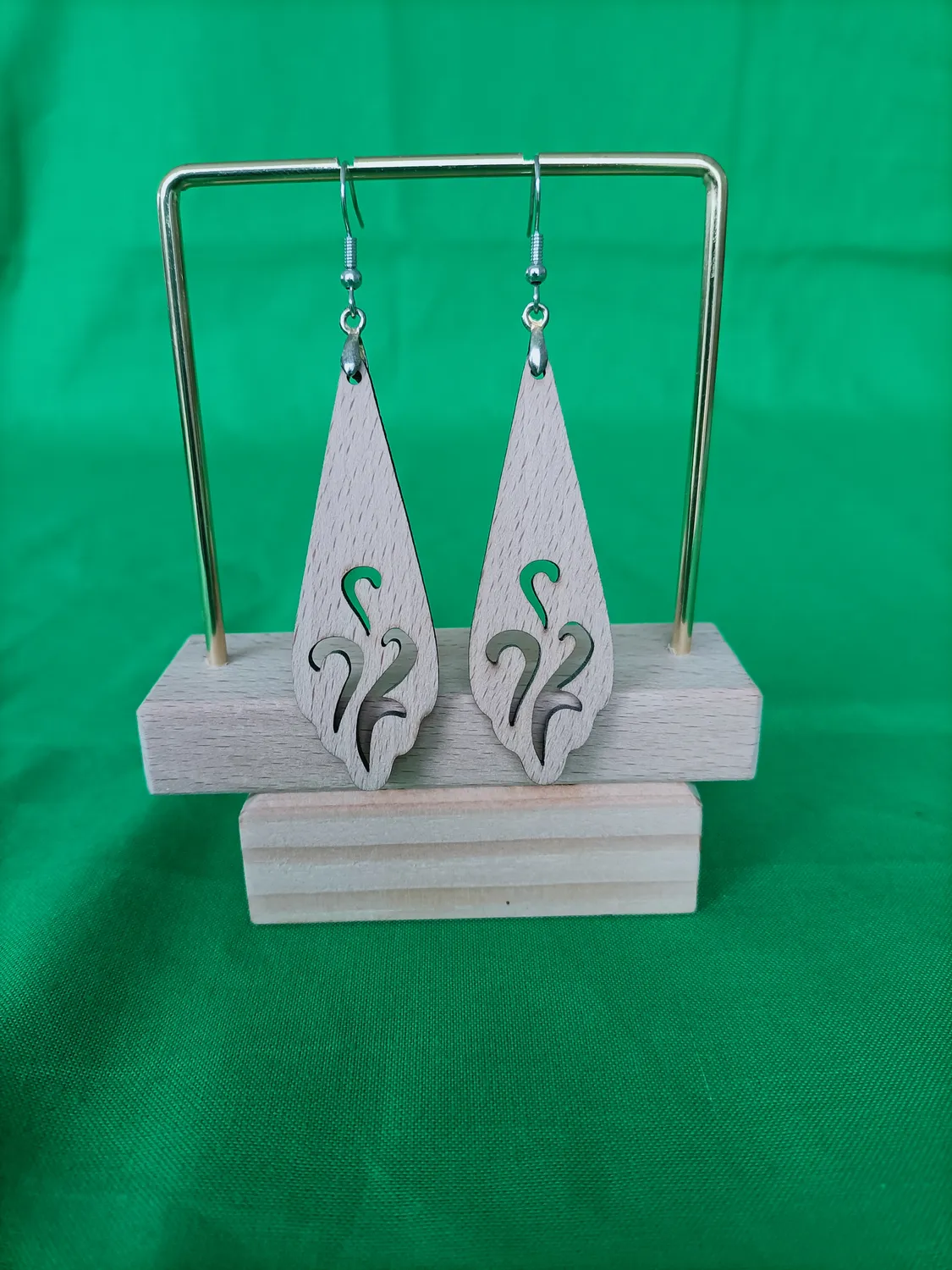 decoupe de bois au laser saint gilles croix de vie