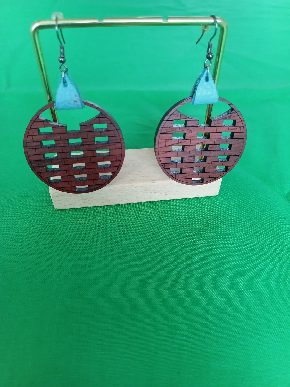 decoupe de bois au laser saint jean de monts
