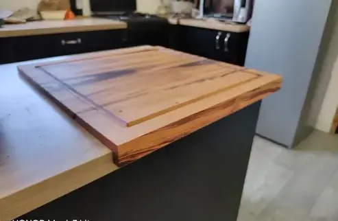 enseigne sur bois sur mesure à Saint-Urbain - image 2