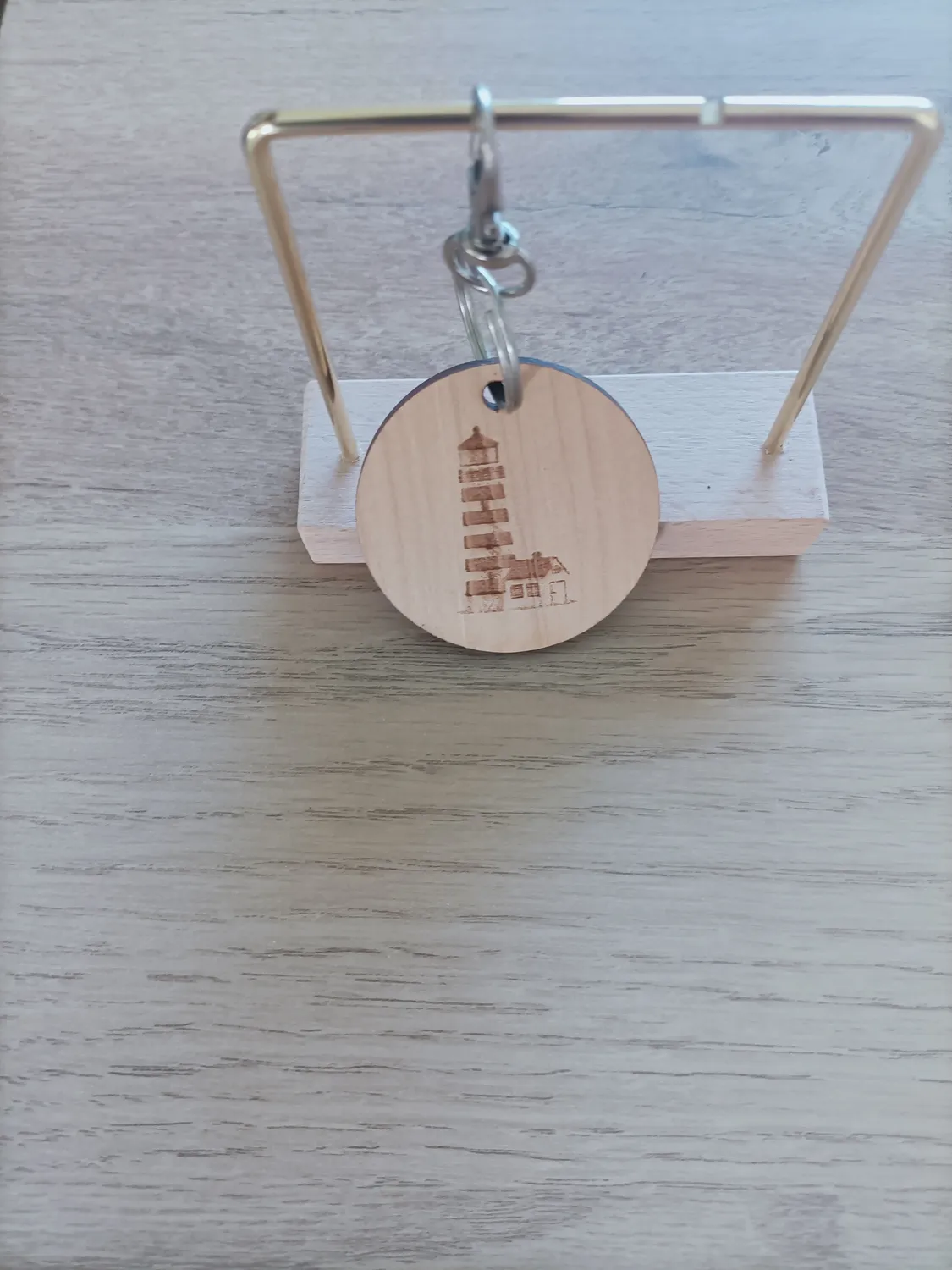 fabricant de volets en bois la garnache