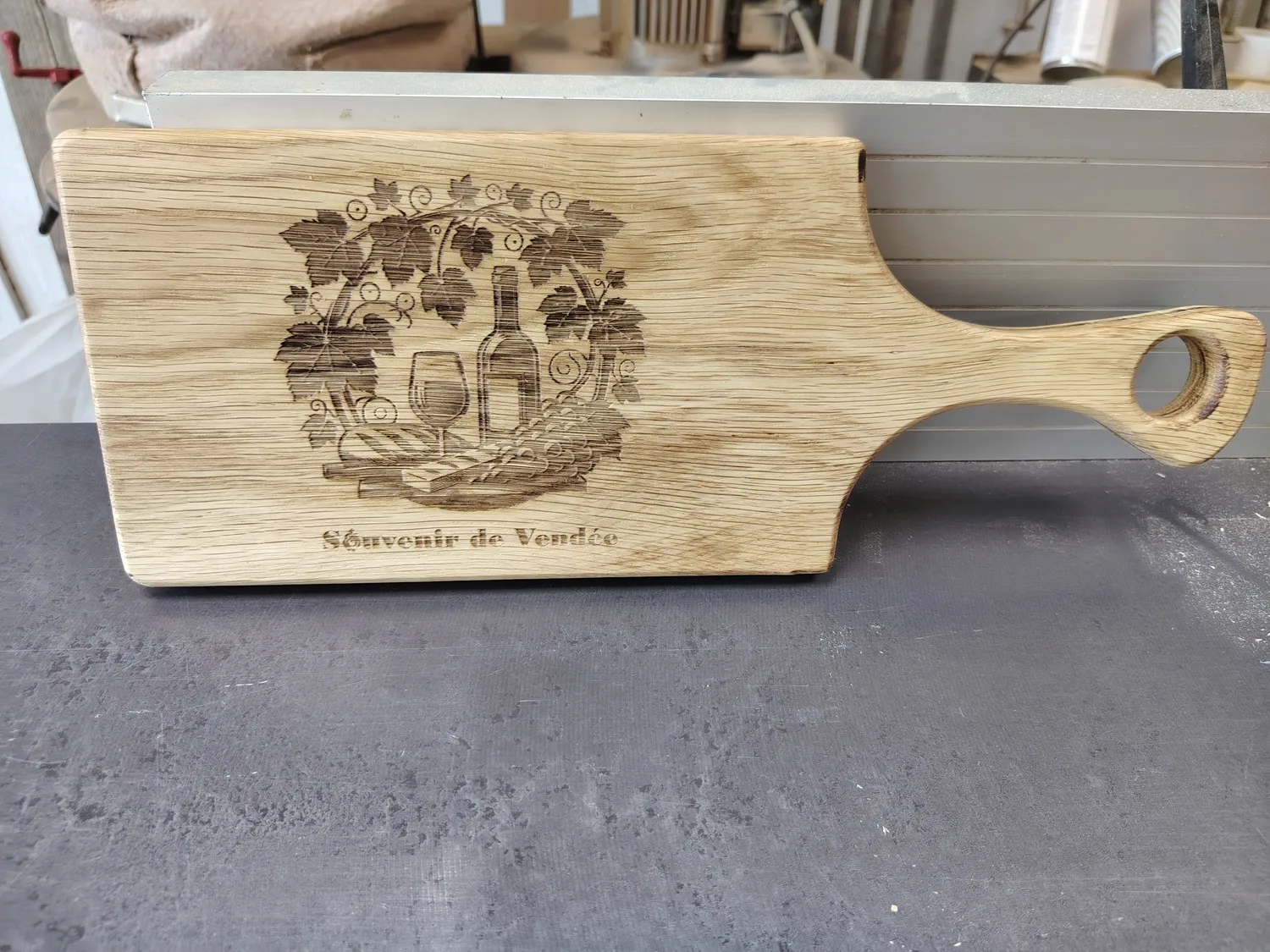 gravure au laser sur bois challans