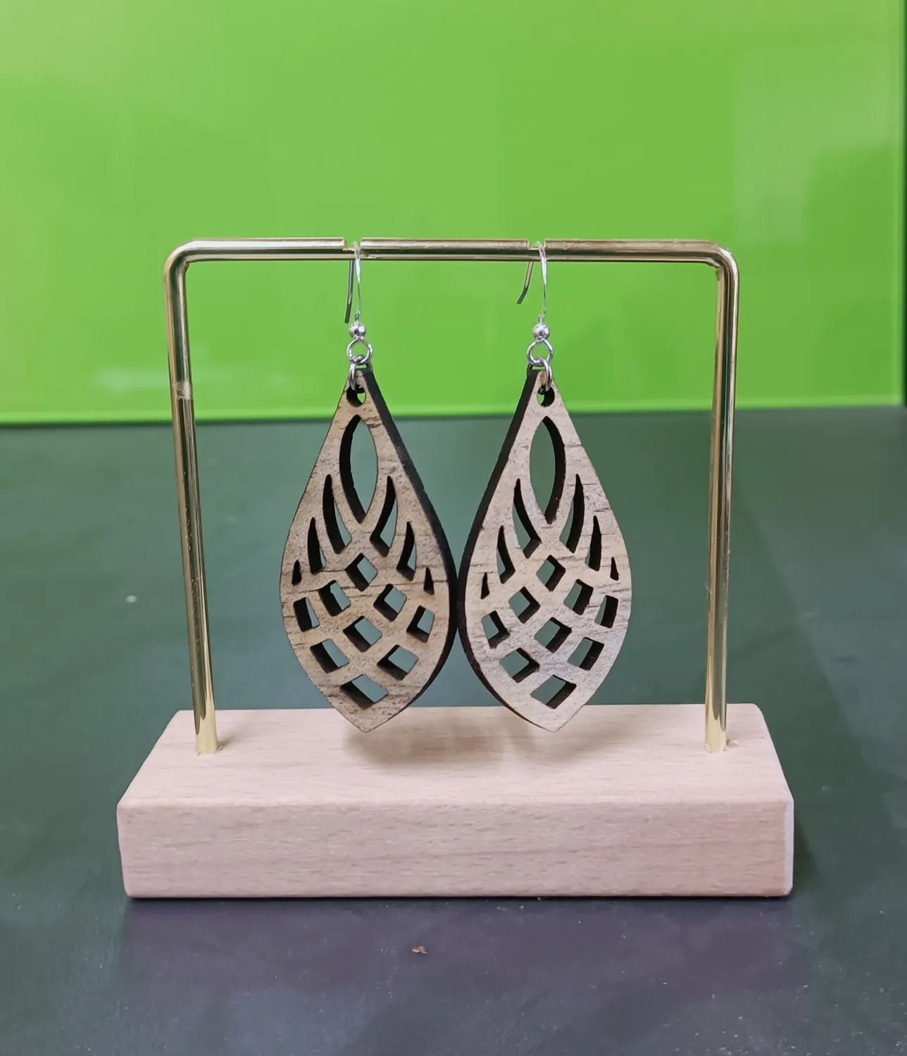 gravure au laser sur bois la garnache