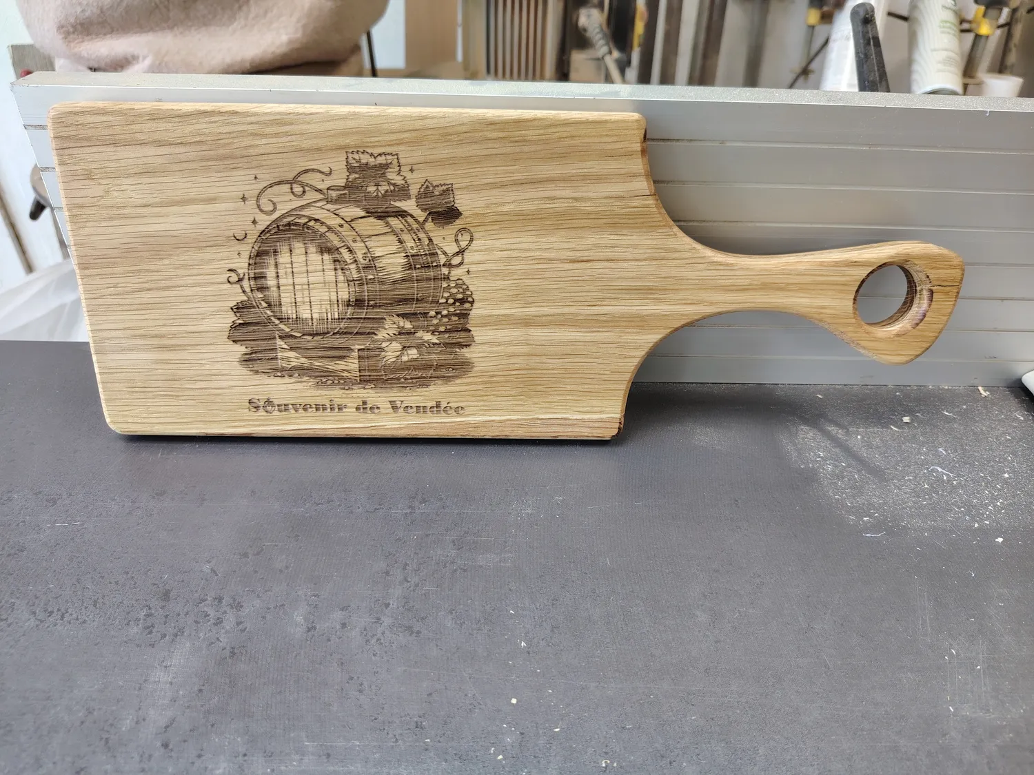 gravure au laser sur bois la garnache