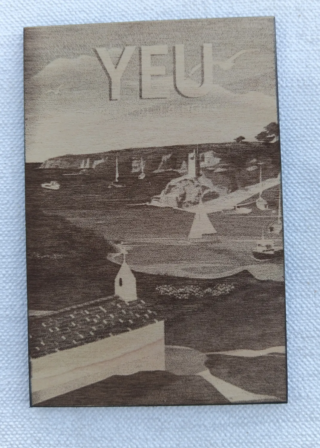 gravure au laser sur bois noirmoutier