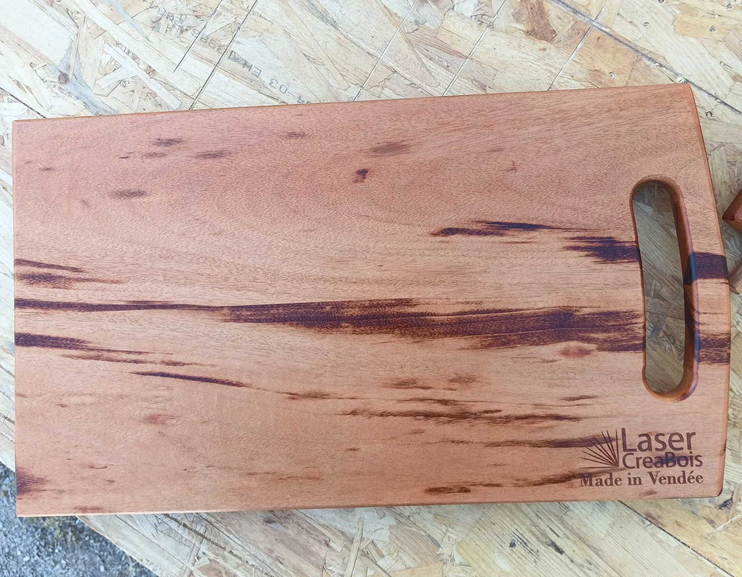 gravure au laser sur bois noirmoutier