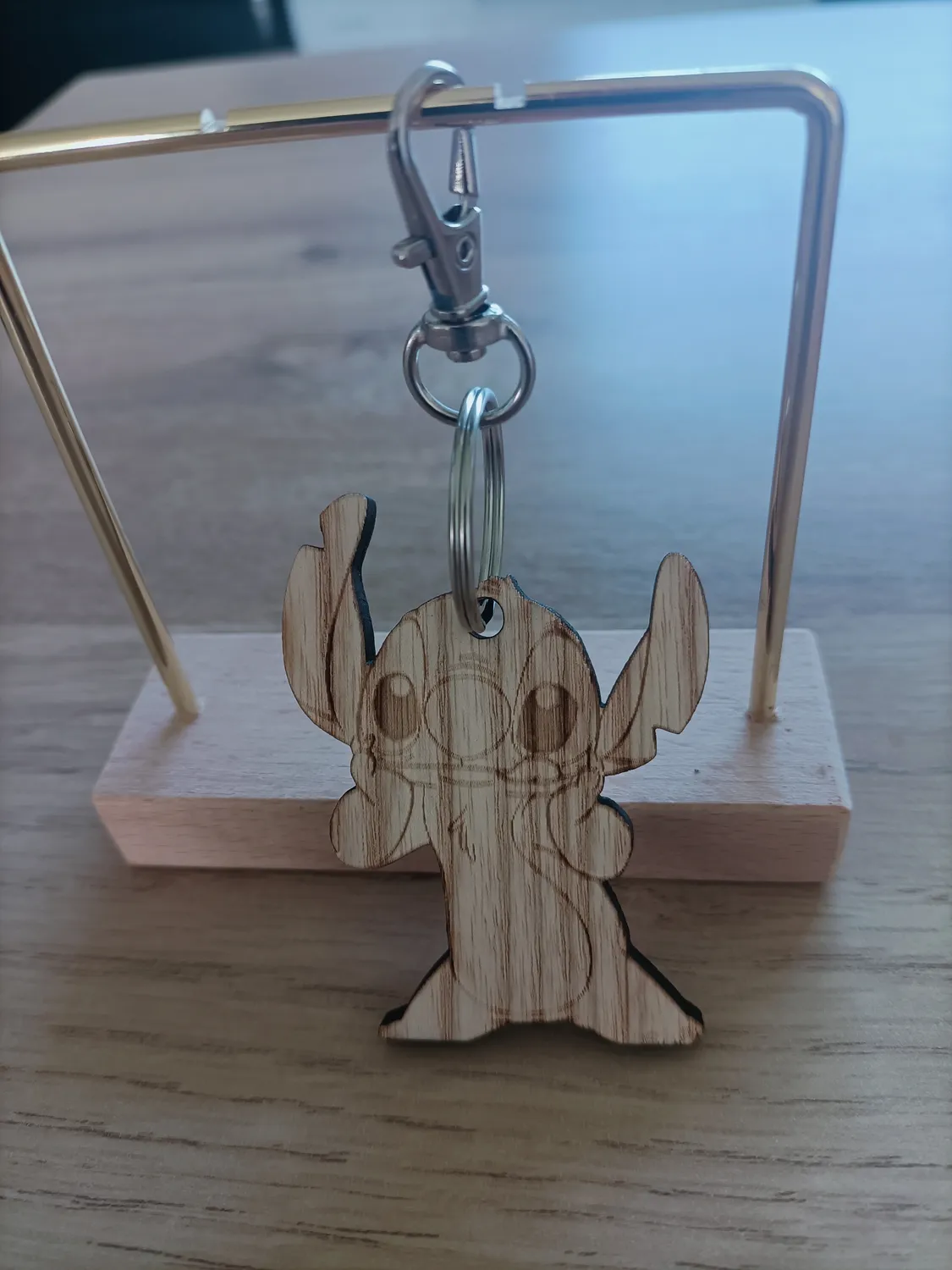 gravure au laser sur bois notre dame de monts