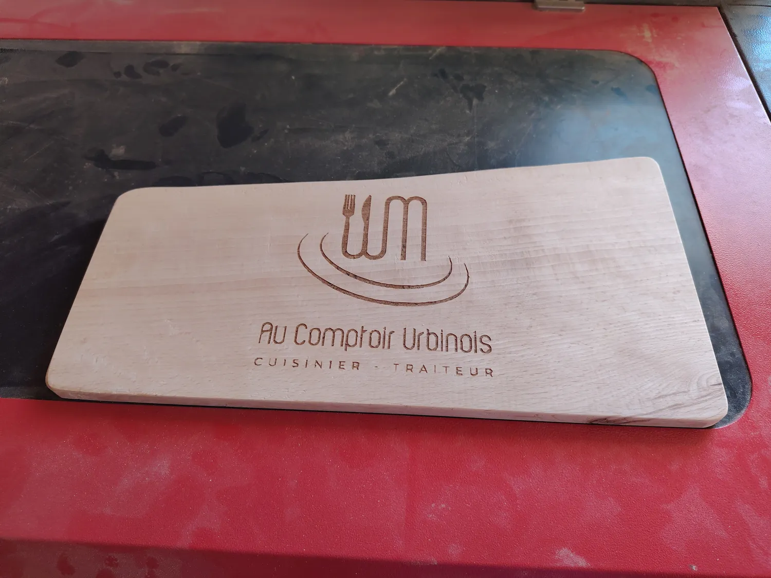 gravure au laser sur bois saint gervais