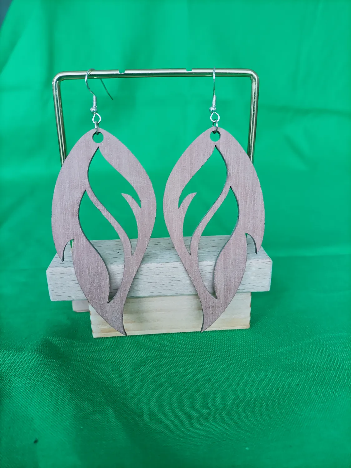 gravure au laser sur bois saint gervais