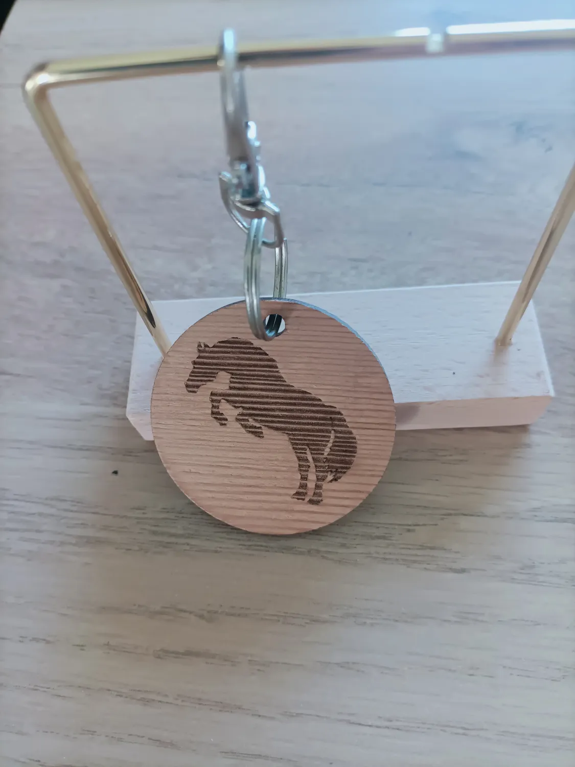 gravure au laser sur bois saint gervais
