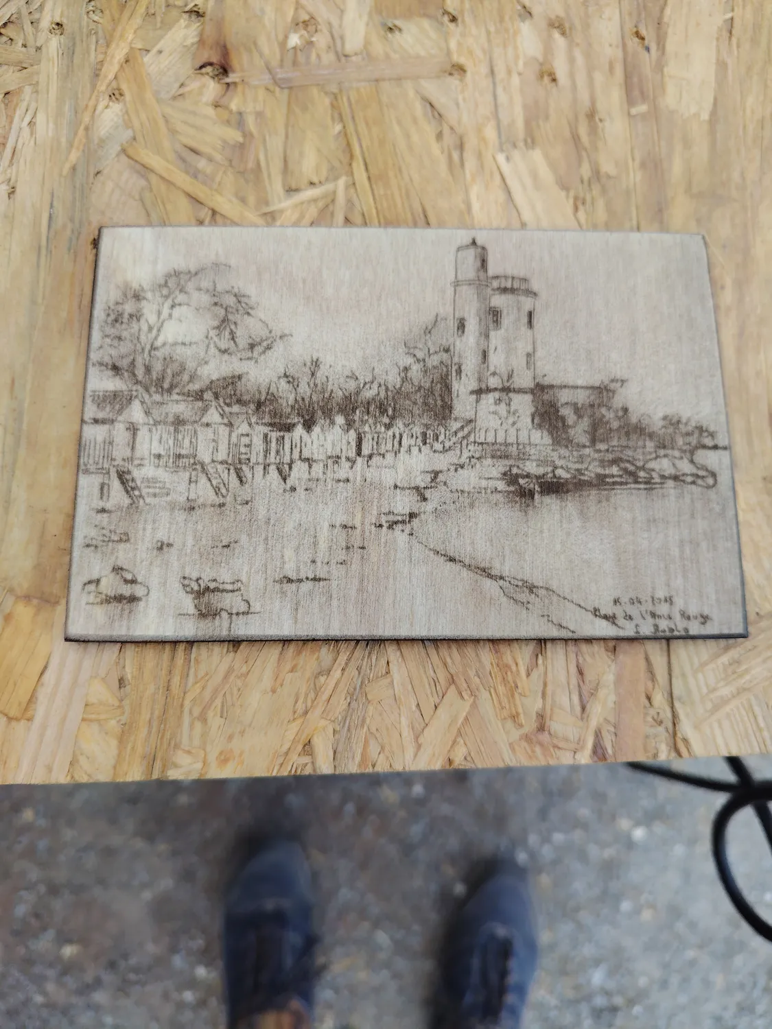 gravure au laser sur bois saint gervais